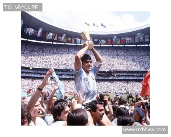 马拉多拉的传奇人生与足球艺术的完美结合探索